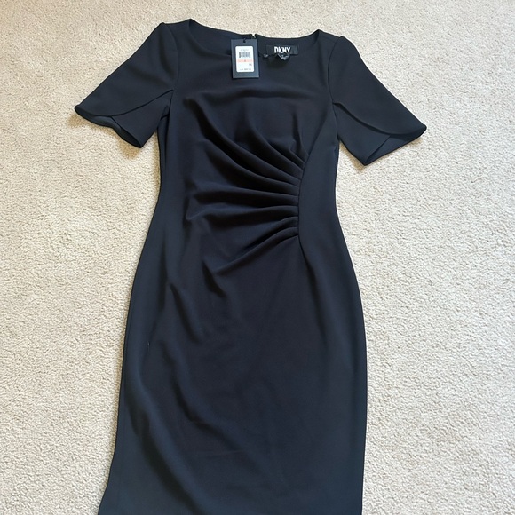 macy's champagne dress Macy in White and with Flower Accent (Modified) – Macy Size:US 16 Black & White Peter fabric_Sequin